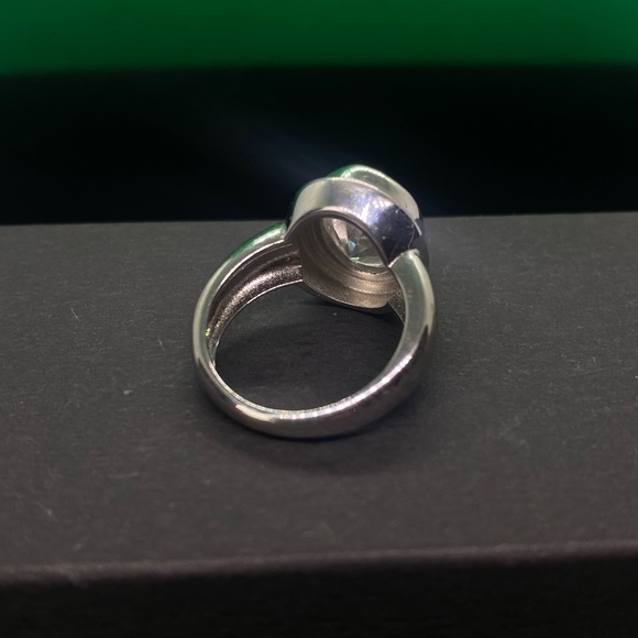 Sterling silver cz ring size 5 - Picture 8 of 13